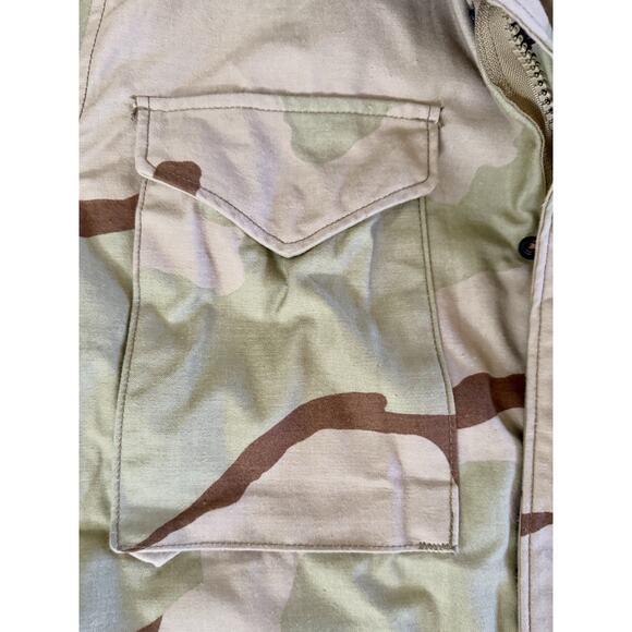 US ARMY‎ Centre MFG. Small Regular Desert Camo Cold Weather Field Coat/Jacket - Picture 6 of 8